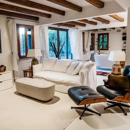 Casa Dorina